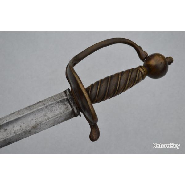 FORTE EPEE DE CAVALERIE MODELE 1680 - FRANCE Ancienne Monarchie Reglo France Collection Trs bon  XV