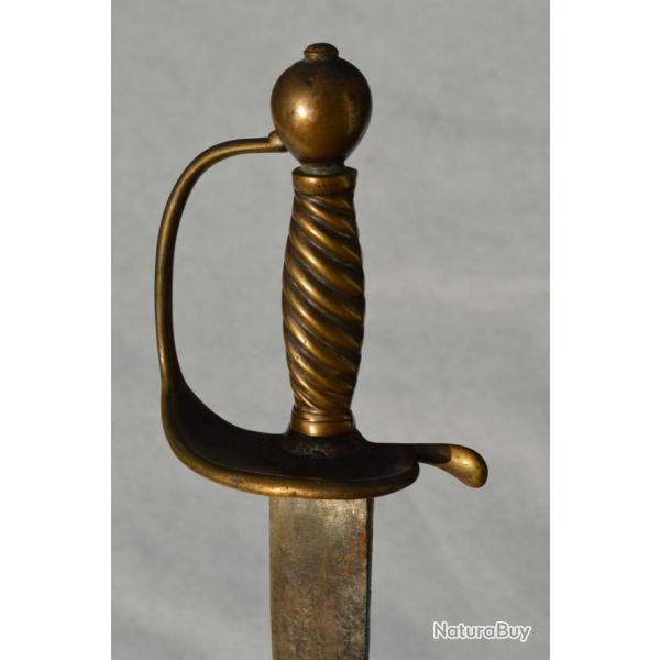 SABRE DE BOMBARDIER ou GRENADIER D'ARTILLERIE DE MARINE MILAITE Mod�le 1680 vers 1720 - 1734 - Franc