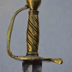 Forte Ep&eacute;e de Cavalerie Mod&egrave;le 1680 R&eacute;giment du Dauphin dat&eacute;e 1686 - France Ancienne Monarchie Reglo