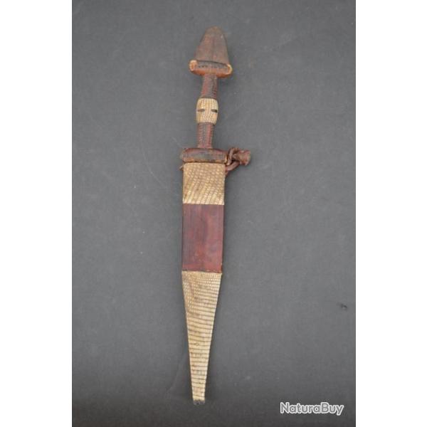 COUTEAU TOUAREG - Afrique XX Collection Trs bon