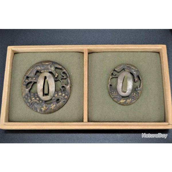 DAISHO TSUBA en SENTOKU AIGLE MOINEAU ET PIN - JAPON 19� Collection Tr�s bon  Japon XIX eme