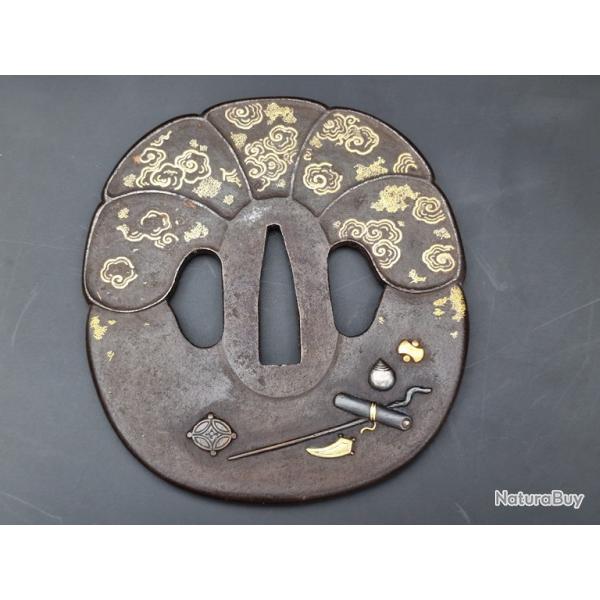 TSUBA MARU GATA KATANA JAPON EPOQUE EDO Collection Tr�s bon  Japon XVIII�