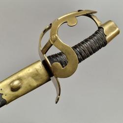 SABRE DE CAVALERIE ARCO DES CARABINIERS OU DES DRAGONS MODELE de 1792 &agrave; 1800 KLINGENTHAL - FRANCE RE