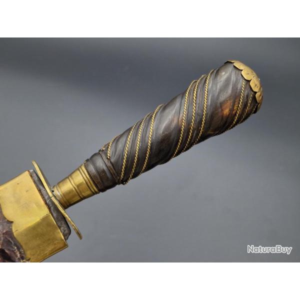 LARGE COUTEAU DAGUE STYLET ITALIE XIX� Collection Tr�s bon Italie XIX eme