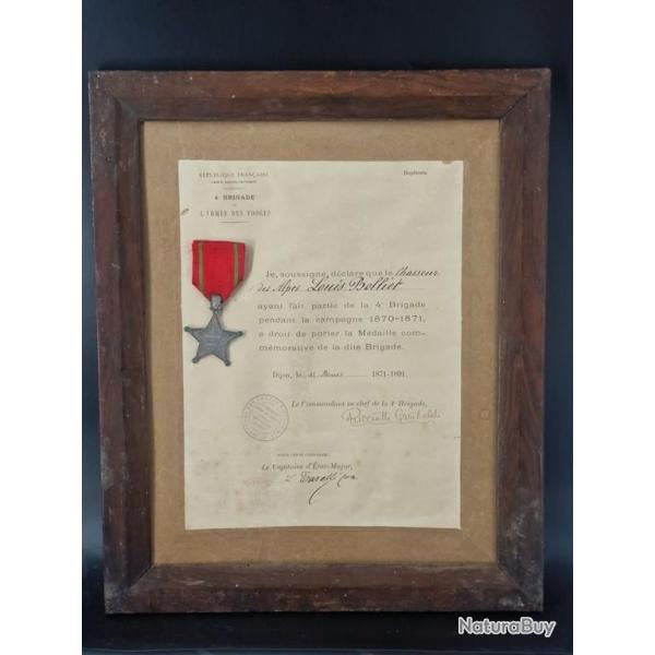 DECORATION COMMEMORATION DE LA 4E BRIGADE DE L'ARM�E DES VOSGES France Tr�s bon  Militaria