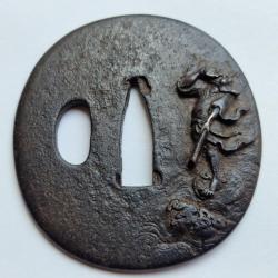 TSUBA EN FER POUR SABRE WAKIZASHI JAPON PERIODE EDO Collection Japon XVII&egrave;