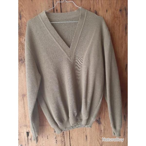Pull over armee tch�que vol V neuf de stock