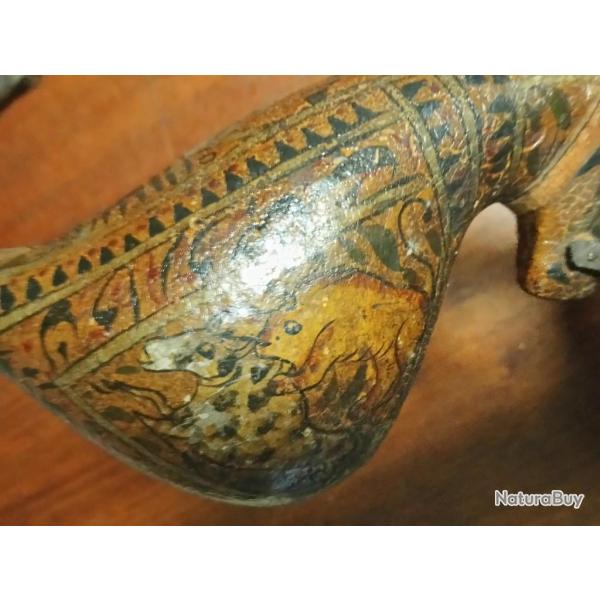 POIRE A POUDRE IRAN / AFGHANISTAN XVIII� EN CARTON BOUILLI PEINT Collection Tr�s bon  XVIII�