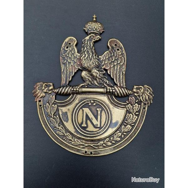 PLAQUE DE SHAKO DE FUSILIER DE LA GARDE DE PARIS REGLEMENT DE 1812 CUIVRE JAUNE ESTAMPE - FRANCE PRE