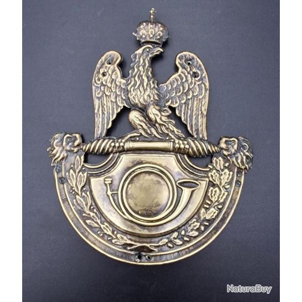 PLAQUE DE SHAKO DE VOLTIGEUR DE LA GARDE DE PARIS REGLEMENT DE 1812 CUIVRE JAUNE ESTAMPE - FRANCE PR