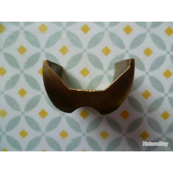 EMBOUCHOIR EN LAITON POUR PISTOLET A POUDRE NOIRE (MOD�LE A D�TERMINER)