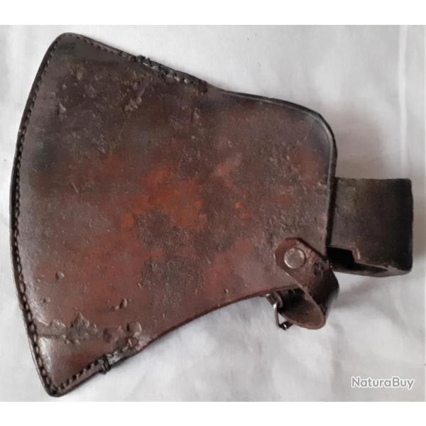 DE289712.a Fer de hache avec �tuis