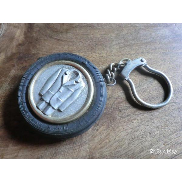 porte cl� coquille pneu tailleur