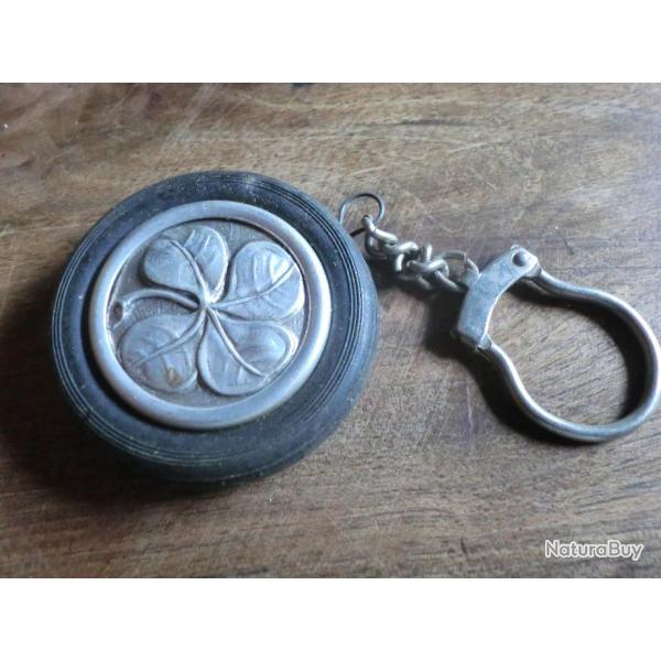 porte cl� coquille pneu tr�fle a quatre feuille