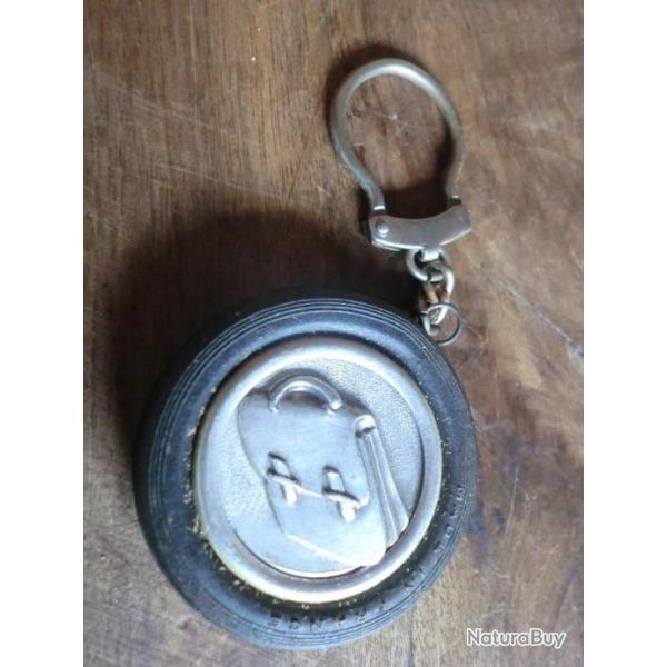 porte cl� coquille pneu travail  courti�