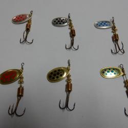 LOT DE 10 CUILLERS MEPPS AGLIA TAILLES 1 2 3 ARGENT OU OR A POINTS