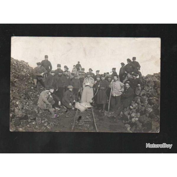 prisonniers divers r�giments , corv�e en camp avec gardes bonjour d'heuberg