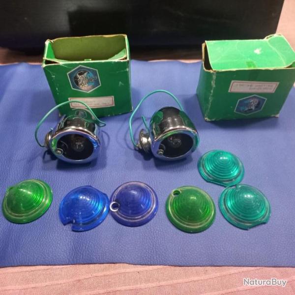 Superbe paire de clignotant  / optique  " FORME OBUS " en m�tal chrom�