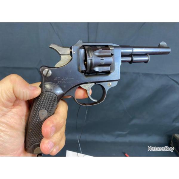 rarissime revolver 1892  pompe