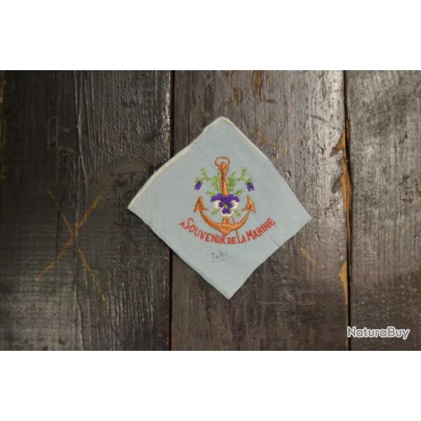 Mouchoir brod� Souvenir de la Marine, �poque WW2 ou Indochine ?