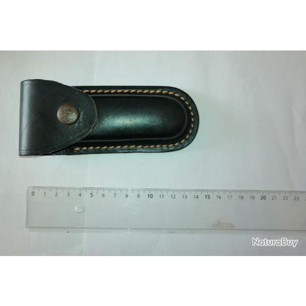 Couteau pliant CANIGOU avec etui