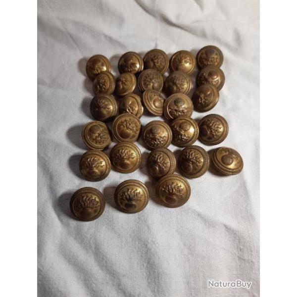Boutons d'officier d'infanterie - 28 pi�ces - A.M & Cie