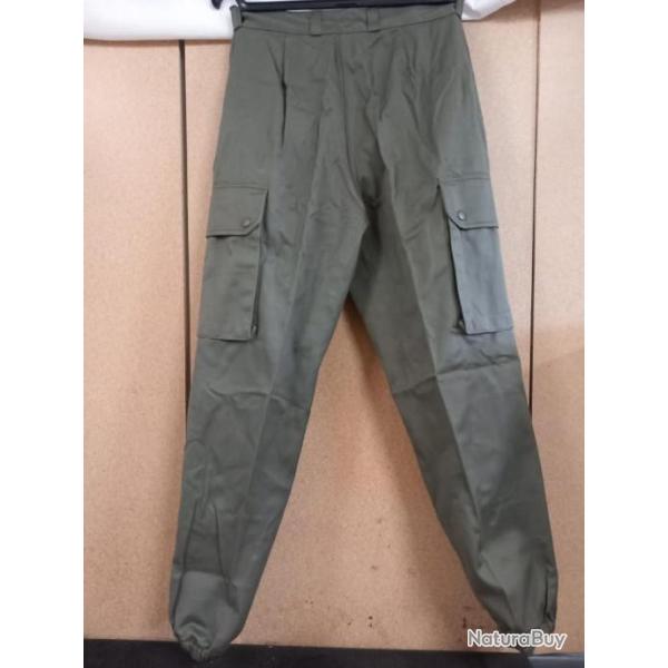 LOT DE 10 PANTALONS DE COMBAT F2 TAILLE 76C