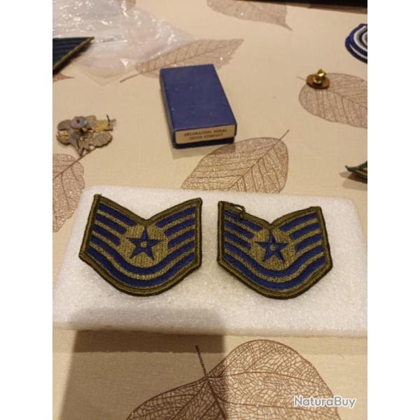 Lot de grades arm�e us USAF TECHNICAL SERGEANT kaki ORIGINAL