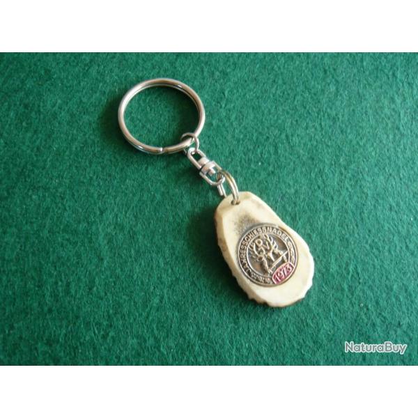 Breloque porte-clefs sur bois chevreuil !