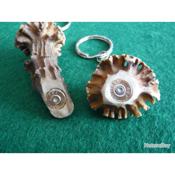 Deux breloques porte-clefs sur bois chevreuil !