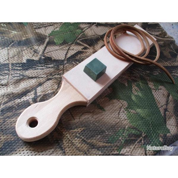 Planche � Strop bois et cuirs apr�s affutage (fait main Artisan du Cuir)
