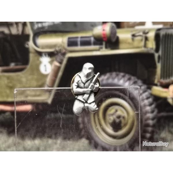 Insigne Politique  Corse (Fixation mode pin's) Hauteur : 20 mm