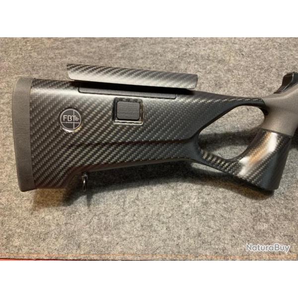 Carabine BROWNING BAR MK3 carbone cal.9.3x62 avec crosse FBT trou de pouce matte canon 53cm