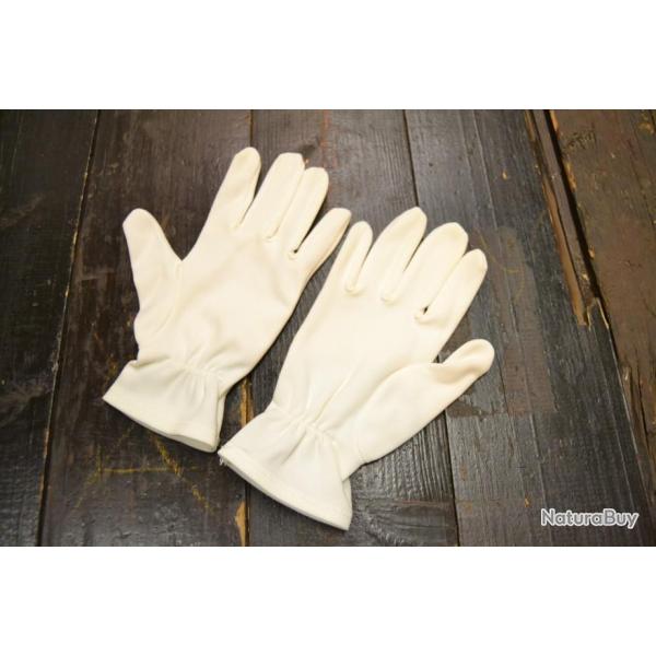 Paire de gants taille 8 blanc , Parade , arm�e Fran�aise , L�gion police (B)