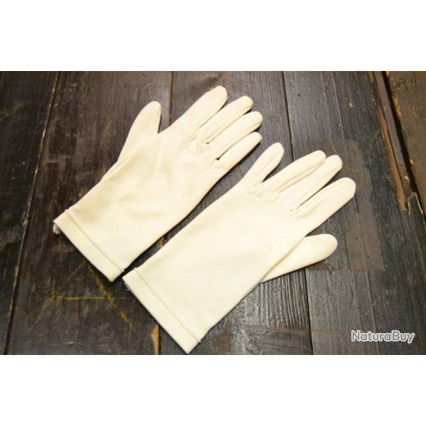 Paire de gants taille 8 blanc , Parade , arm�e Fran�aise , L�gion police (C)