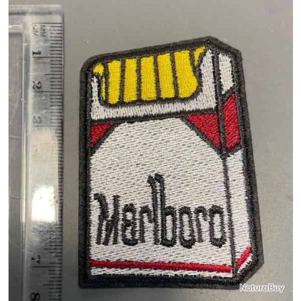 Patch tissu devises militaire n6