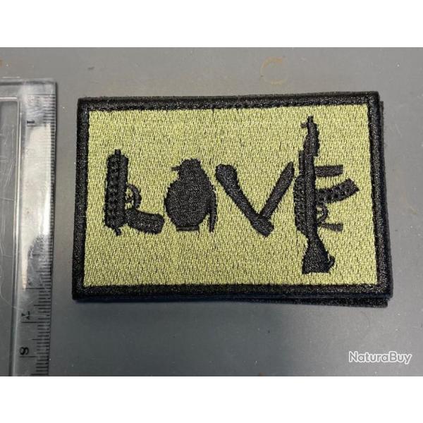 Patch tissu devises militaire n12