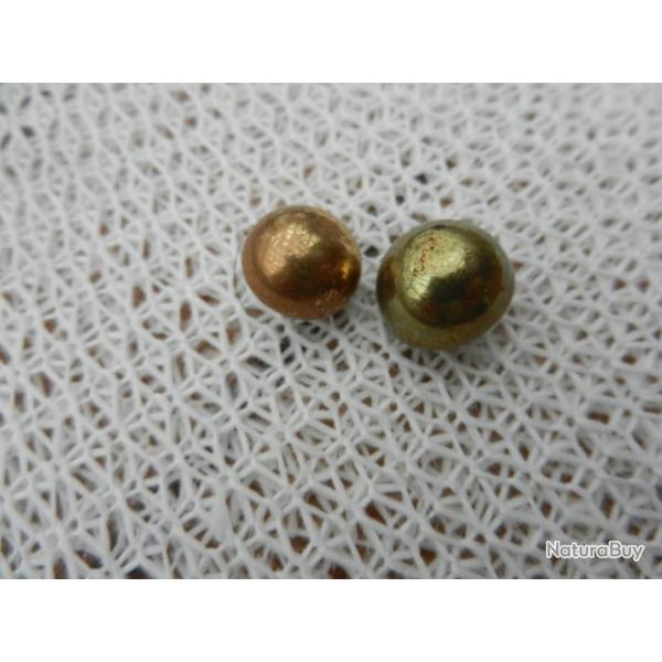 deux boutons laiton demi rond