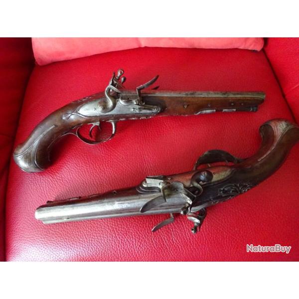 paire de   pistolets,double silex, �poque LOUIS XV, sign�s, officier ou v�nerie
