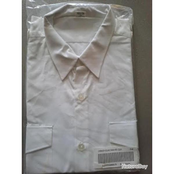 NEUVE DE STOCK ! chemise homme blanches manches courtes  ARMEE FRANCAISE taille 43/44