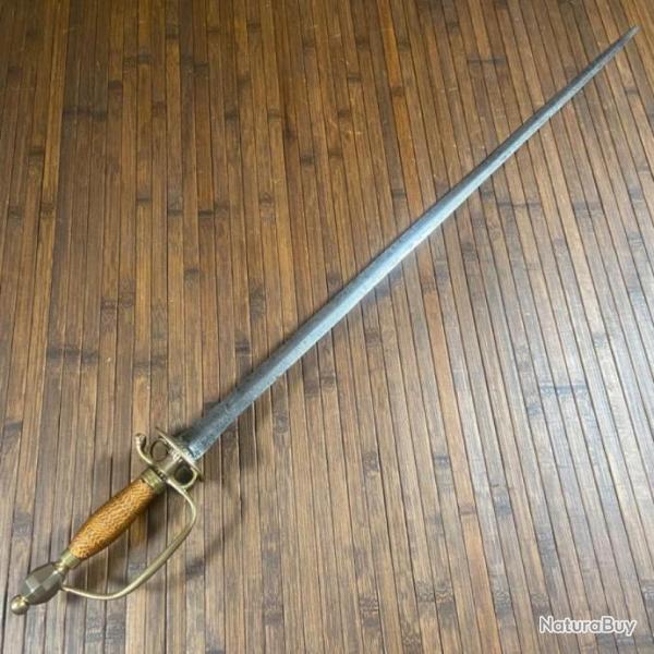 �P�E � PAS D'�NE FORTE LAME XVlll �ME