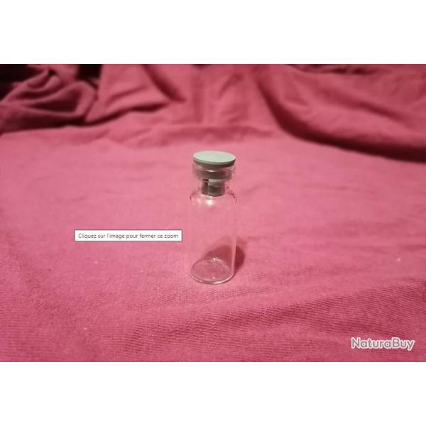 Lot 50 fioles � poudre noire