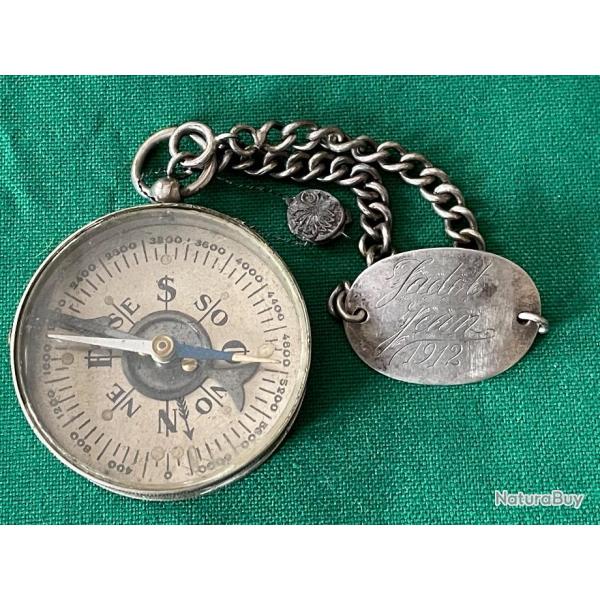 BOUSSOLE MILITAIRE  MOD�LE LATOUR  ET PLAQUE D'IDENTIT�  MILITARE  DE L 'OFFICIER " JADOT " W W 1