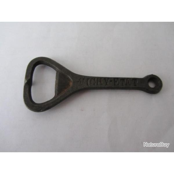 D�bouchoir publicitaire Vichy-�tat 1920/30