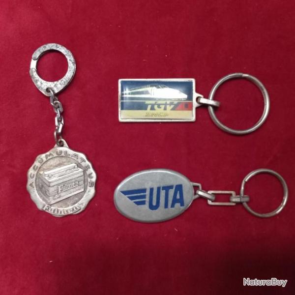 lot de 3 portes clefs anciens pour collection :    UTA ,   5 EUROS   TGV SNCF ,