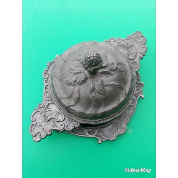 MAGNIFIQUE  ECUELLE  DEBUT  18 EME  .  COMPLET  .  PARFAIT ETAT  .  POINCONS .