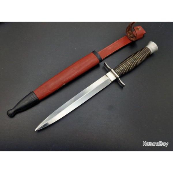 DACHE DE CHASSE OU DE LANCER FRANCE ANNEES 60'S GUERRE D'ALGERIE