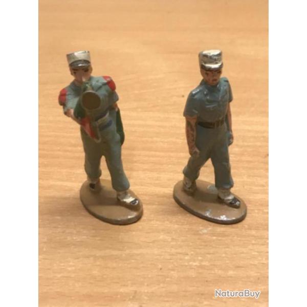 Deux anciens petits soldats l�gionnaire ALU