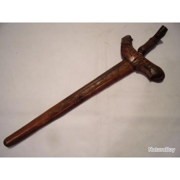 Ancien KRISS de MADURA.