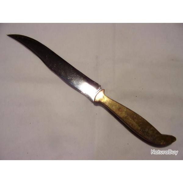 Grand couteau fait dans les tranch�es